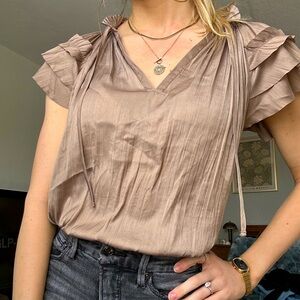 Evereve Taupe Frill Top